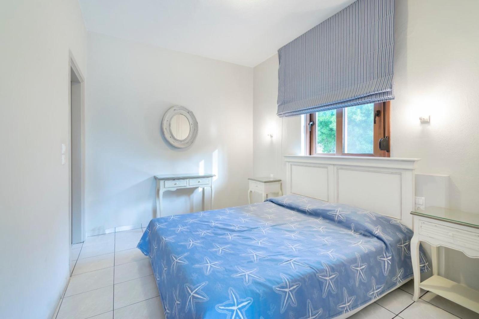 Athanasia Studios Неос-Мармарас Номер фото